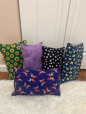 Purse Pillows 15x9 you get 1